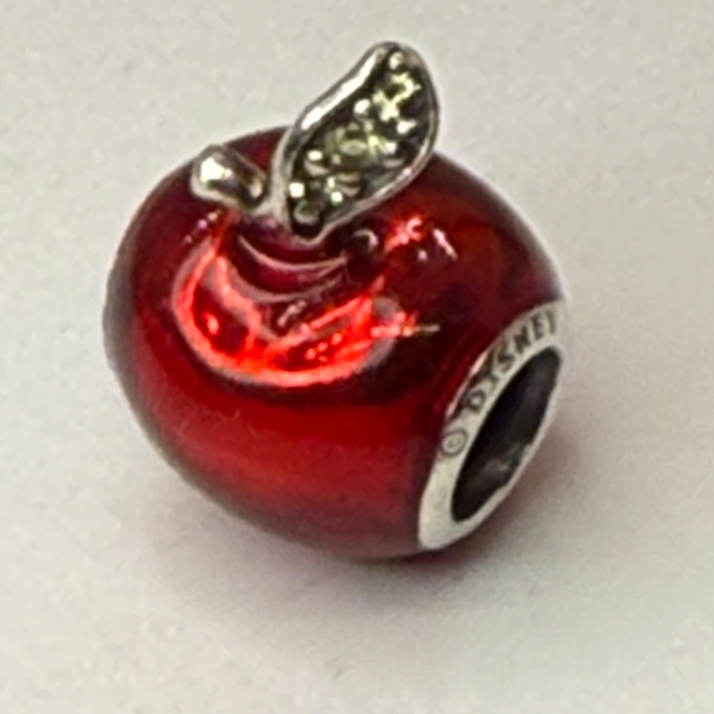 Retired Pandora Disney Snow White Red Apple Charm 791572EN09